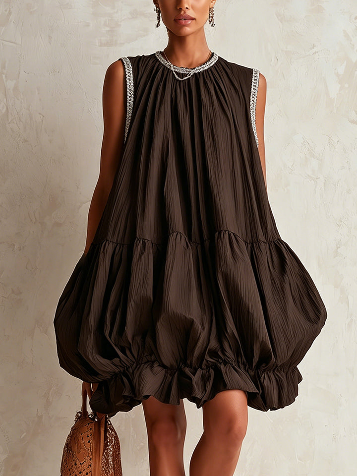 Colette | Mini Vestido Sin Mangas Marrón con Volante