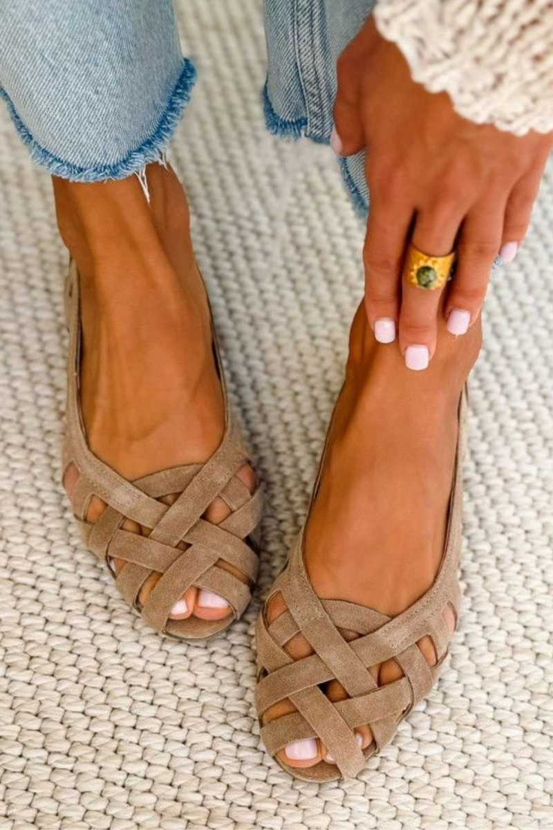 Sandalias trenzadas Caterina en colores alegres