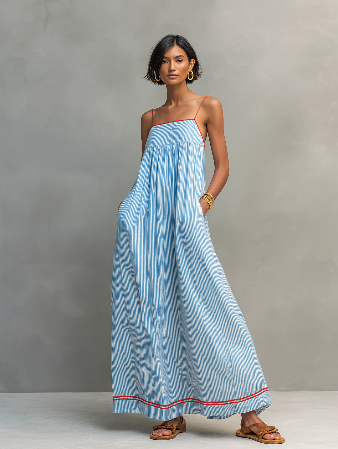 Vestido Maxi Rayado Minimalista para Mujeres con Acentos Rojos y Tirantes Espagueti MDZ2710C3Y