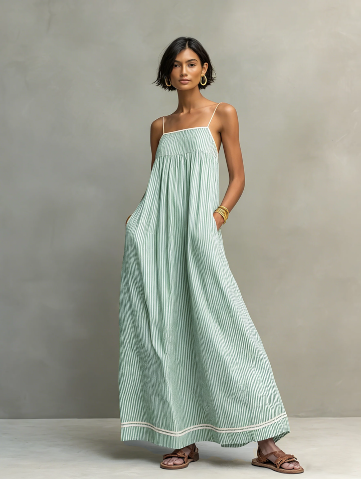 Vestido Maxi Rayado Minimalista para Mujeres con Acentos Rojos y Tirantes Espagueti MDZ2710C3Y