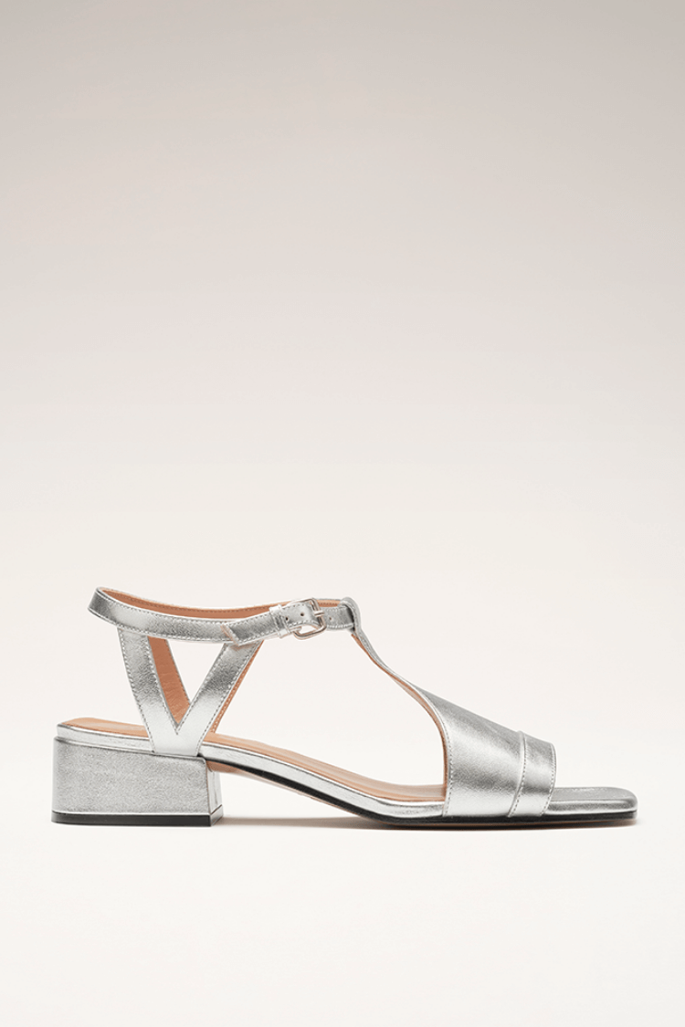 Sandalias plateadas Serena con un tacón ancho