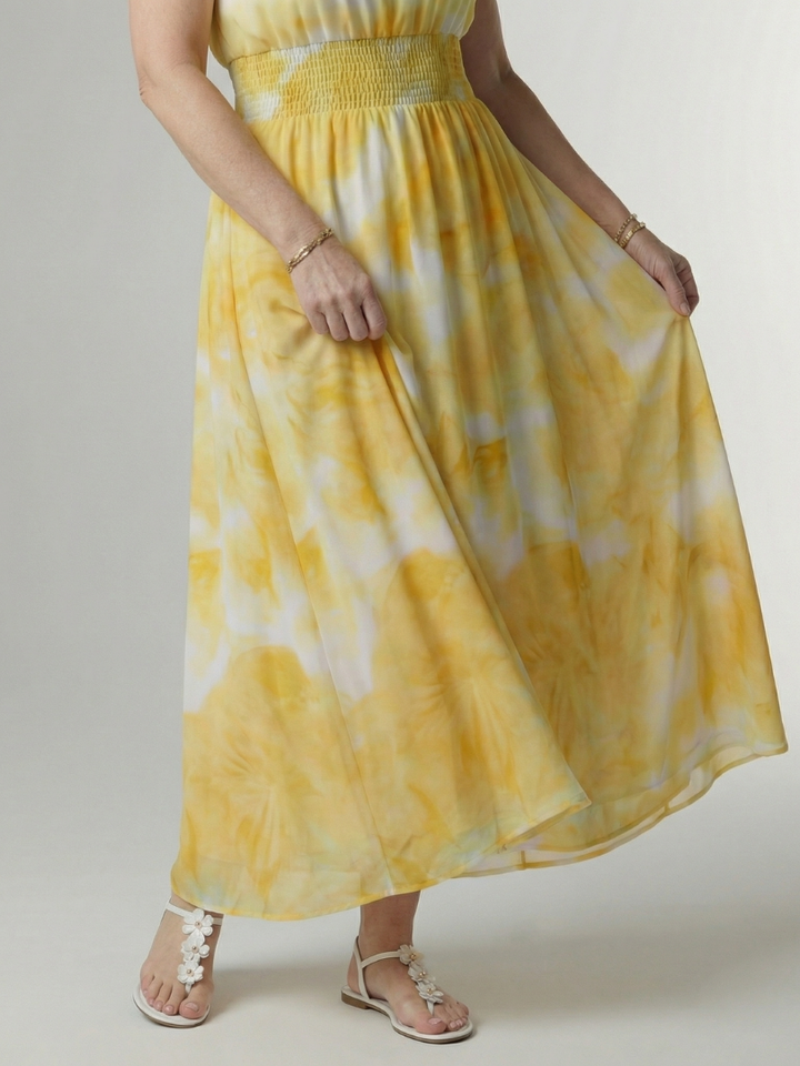 Sylin | Vestido Midi con Escote Halter Fruncido