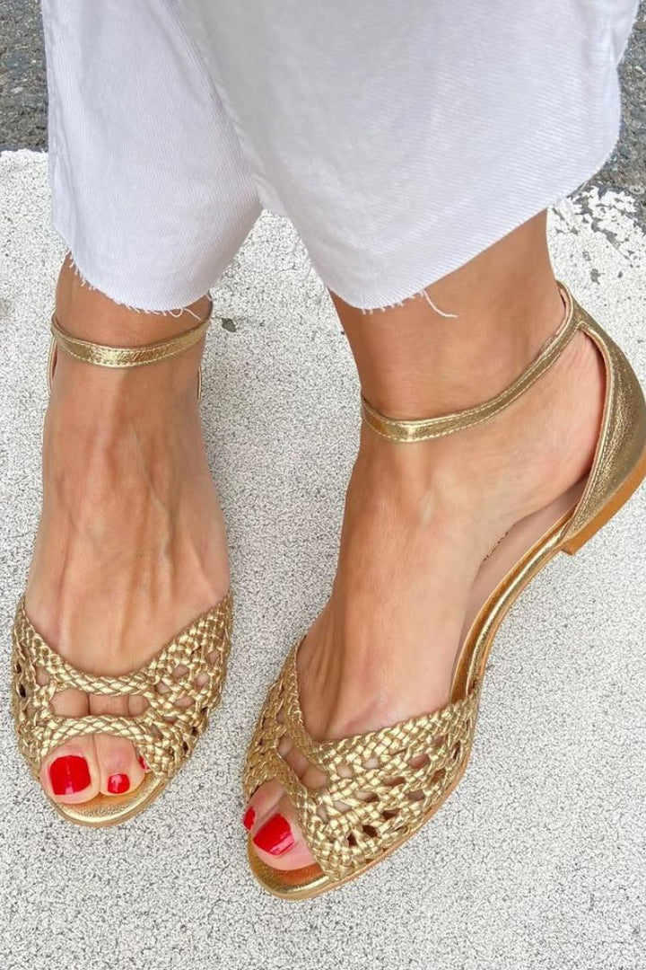 Sandalias trenzadas Isadora en oro