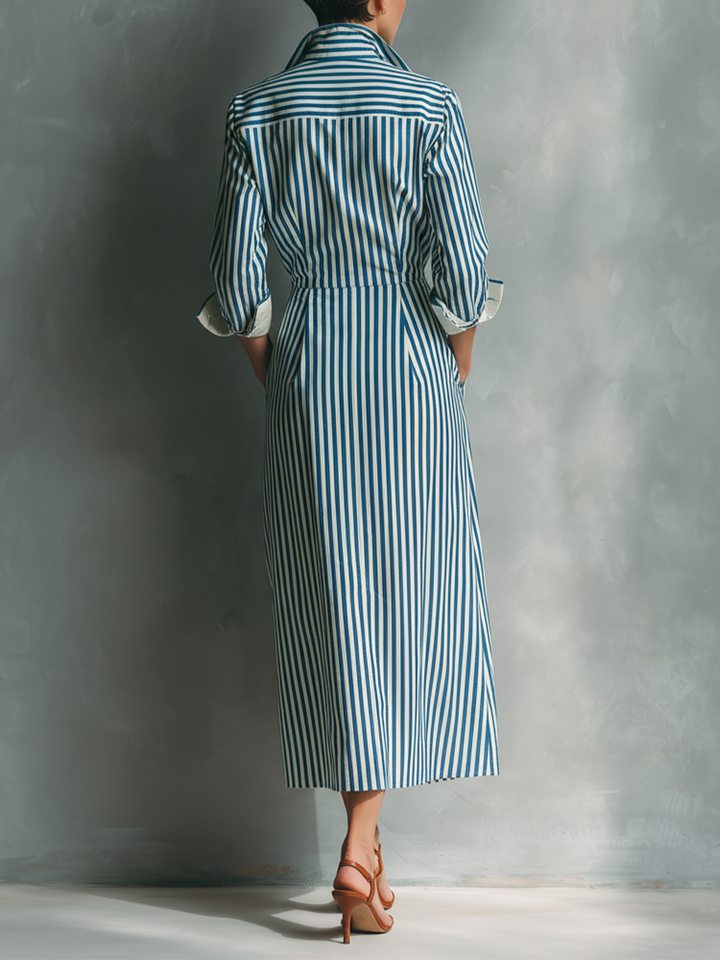 Vestido Camisero Rayado En Mezcla De Algodón Azul Y Blanco Para Mujeres Con Bolsillo Rojo MDZ1286C2T