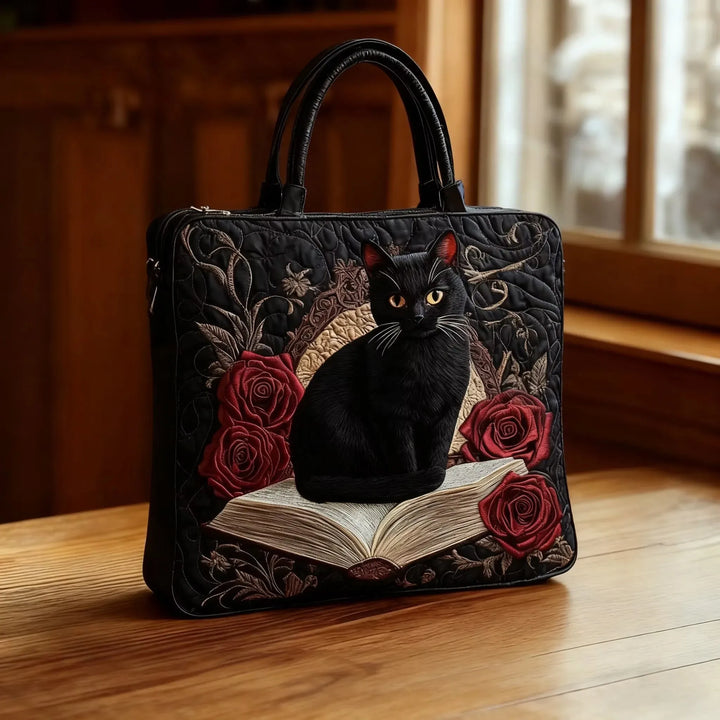 Bolsa acolchada artesanal – Gato Negro sobre los Libros