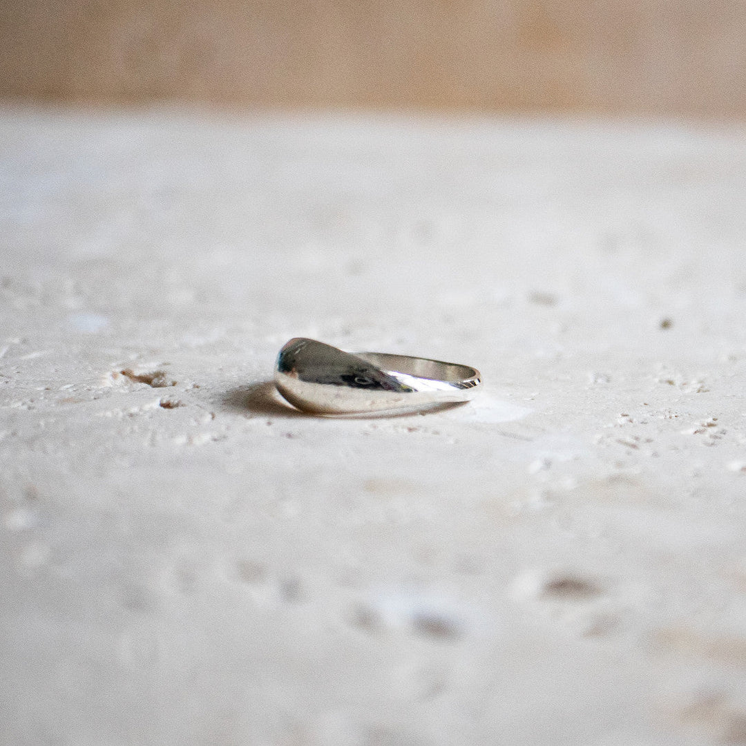 Anillo Elegante Montaña, Colina en Plata de Ley 925 hecho a mano