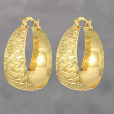 Pendientes de oro de lujo refinado