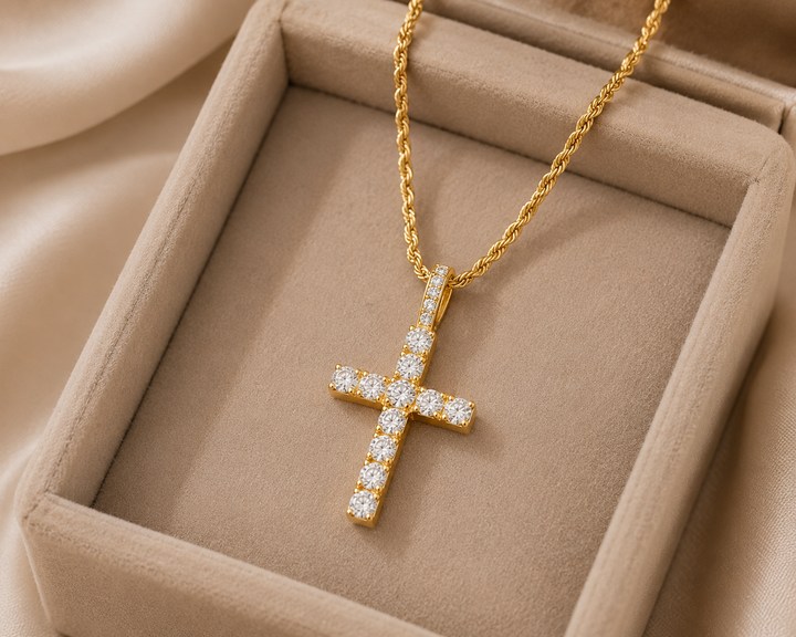 Collar Cruz en Oro Juliette