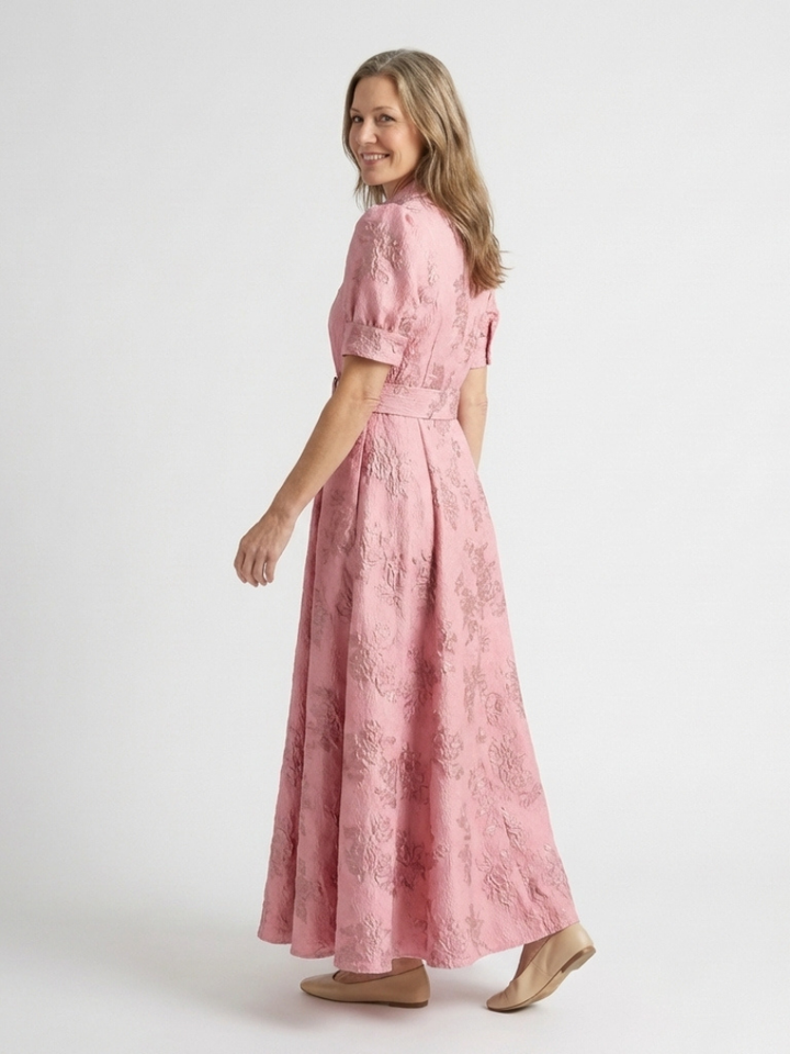 Xanthea | Vestido maxi de mangas cortas, ajustado, con estampado floral