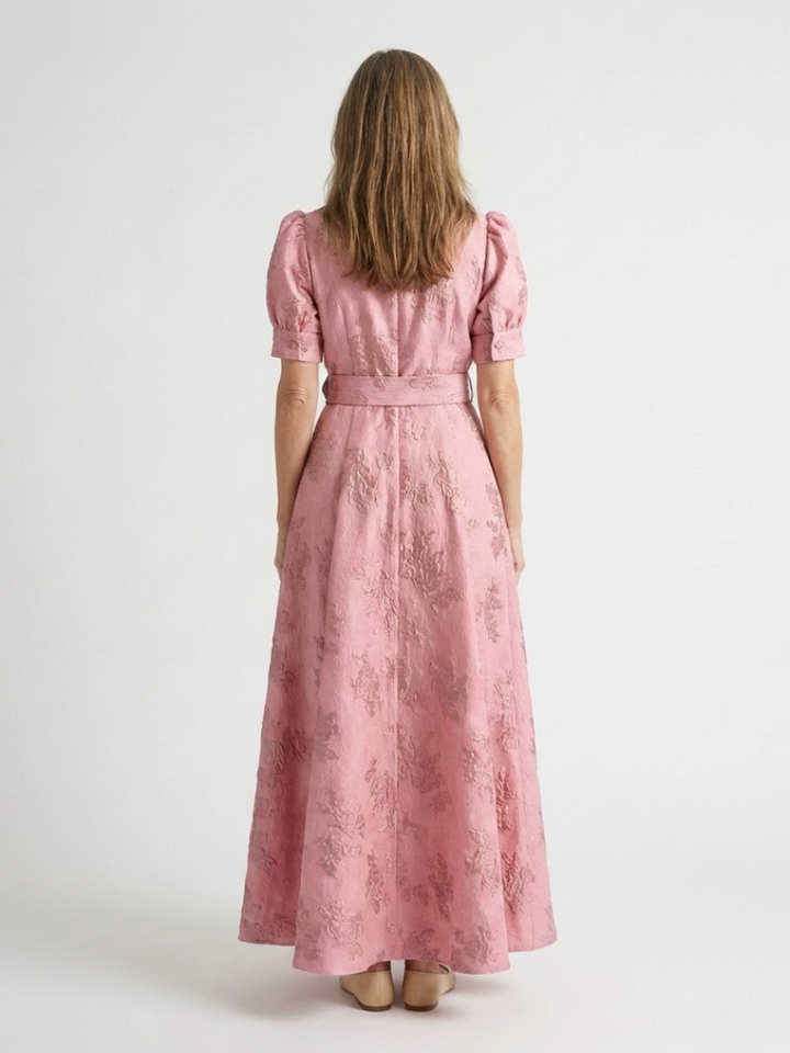 Xanthea | Vestido maxi de mangas cortas, ajustado, con estampado floral