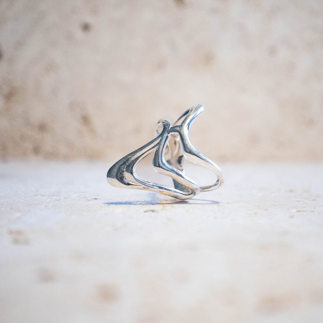 Anillo asimétrico de plata esterlina 925 – hecho a mano y macizo