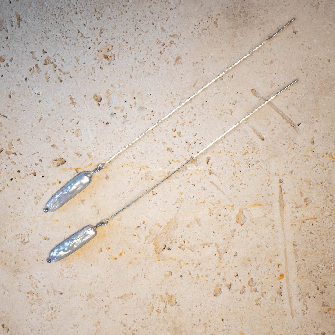 Pendientes Threader con Perla de Agua Dulce – Plata 925