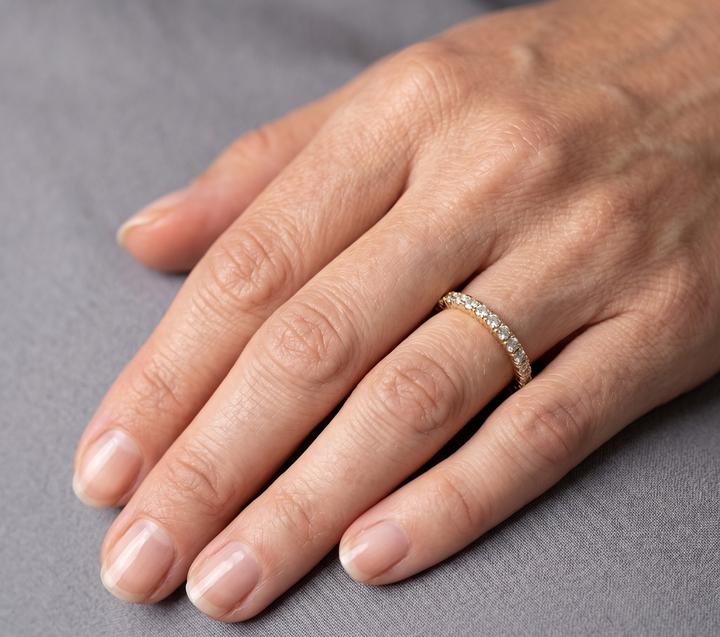 Anillo Eternidad Mireia Pavé