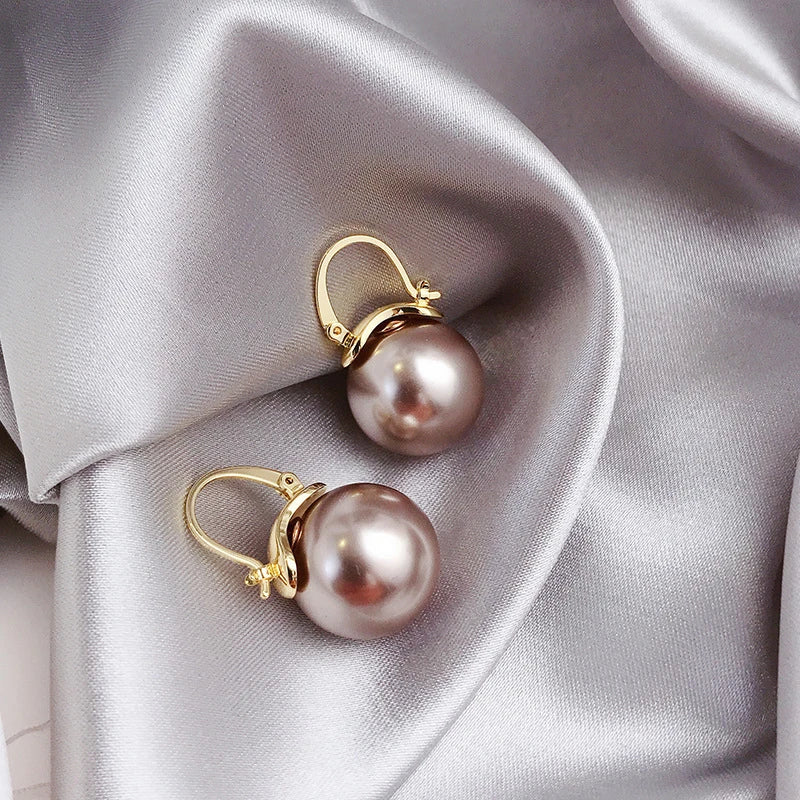 Pendientes de Perlas Gruesas de Oro
