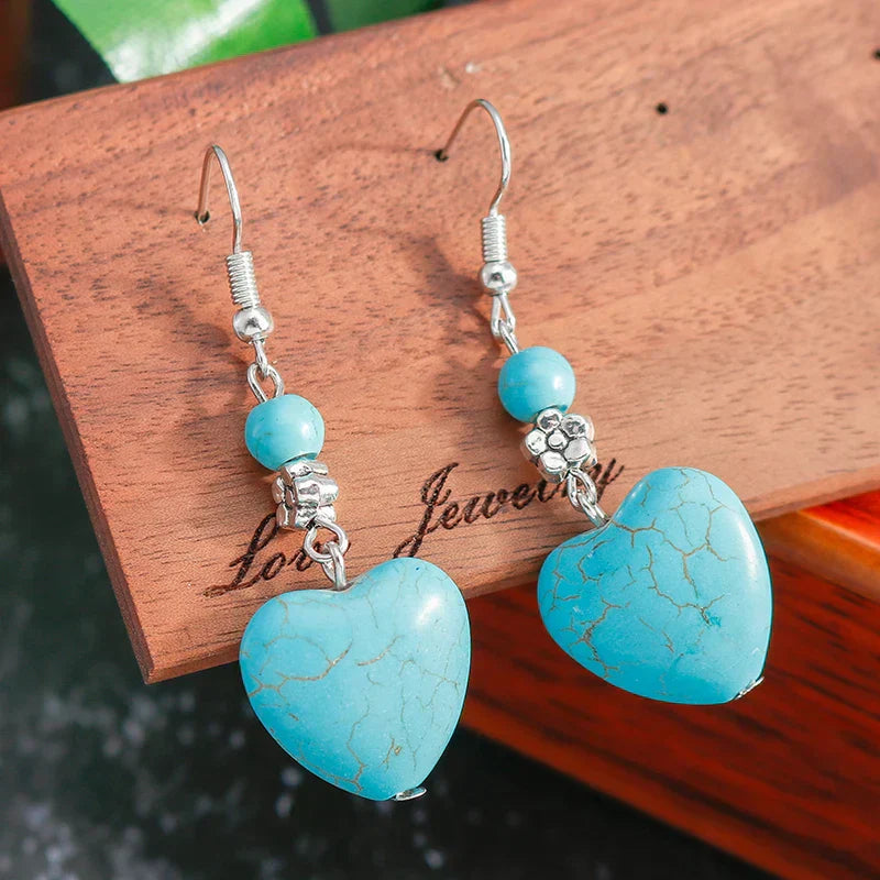Pendientes colgantes en forma de corazón de turquesa antigua