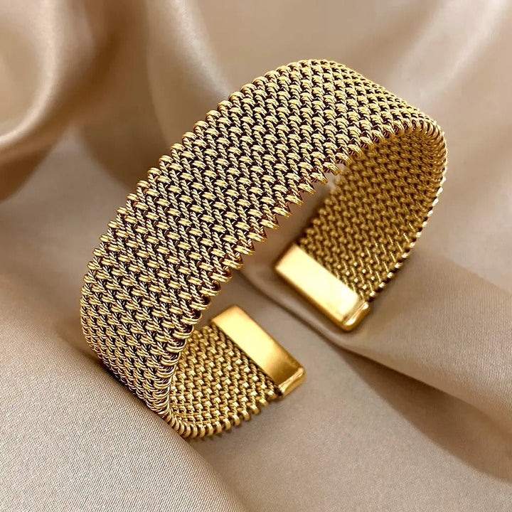 Pulsera de malla dorada vintage