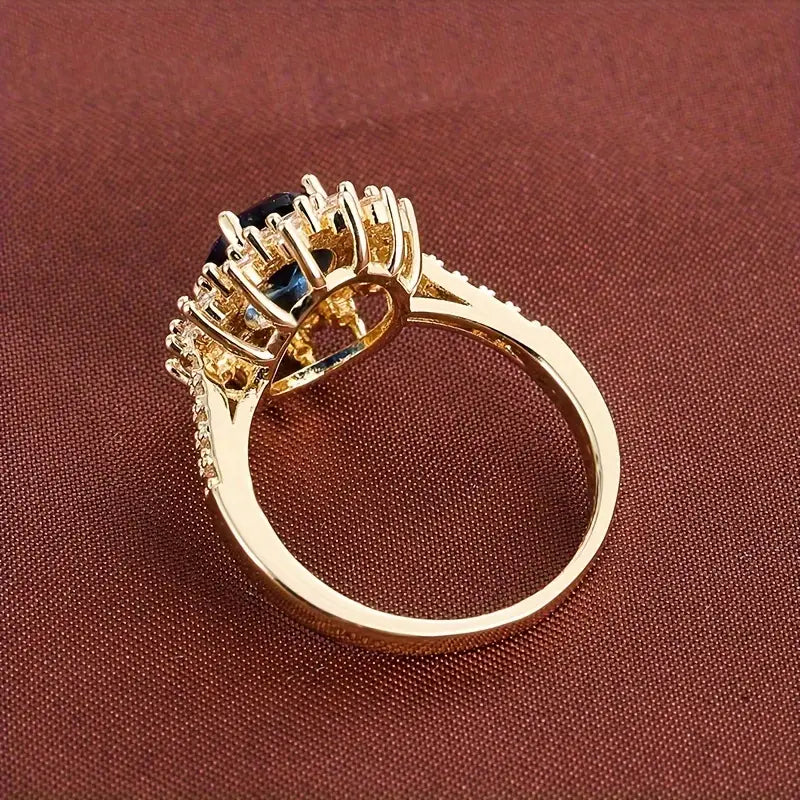 Anillo Halo con Zafiro Dorado