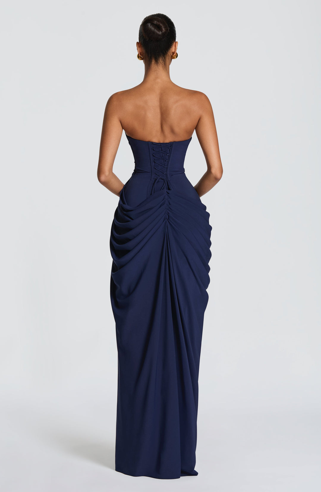 HANNAH | Vestido maxi elegante con drapeado y abertura alta