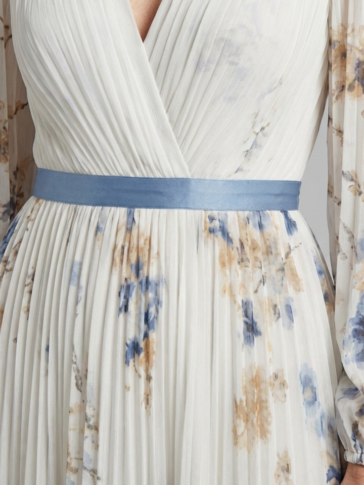 Lavinia | Vestido maxi de mangas largas y escote en V con motivo floral