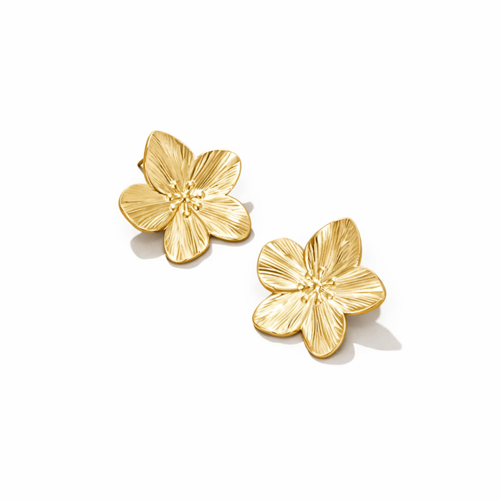Pendientes de flor en oro