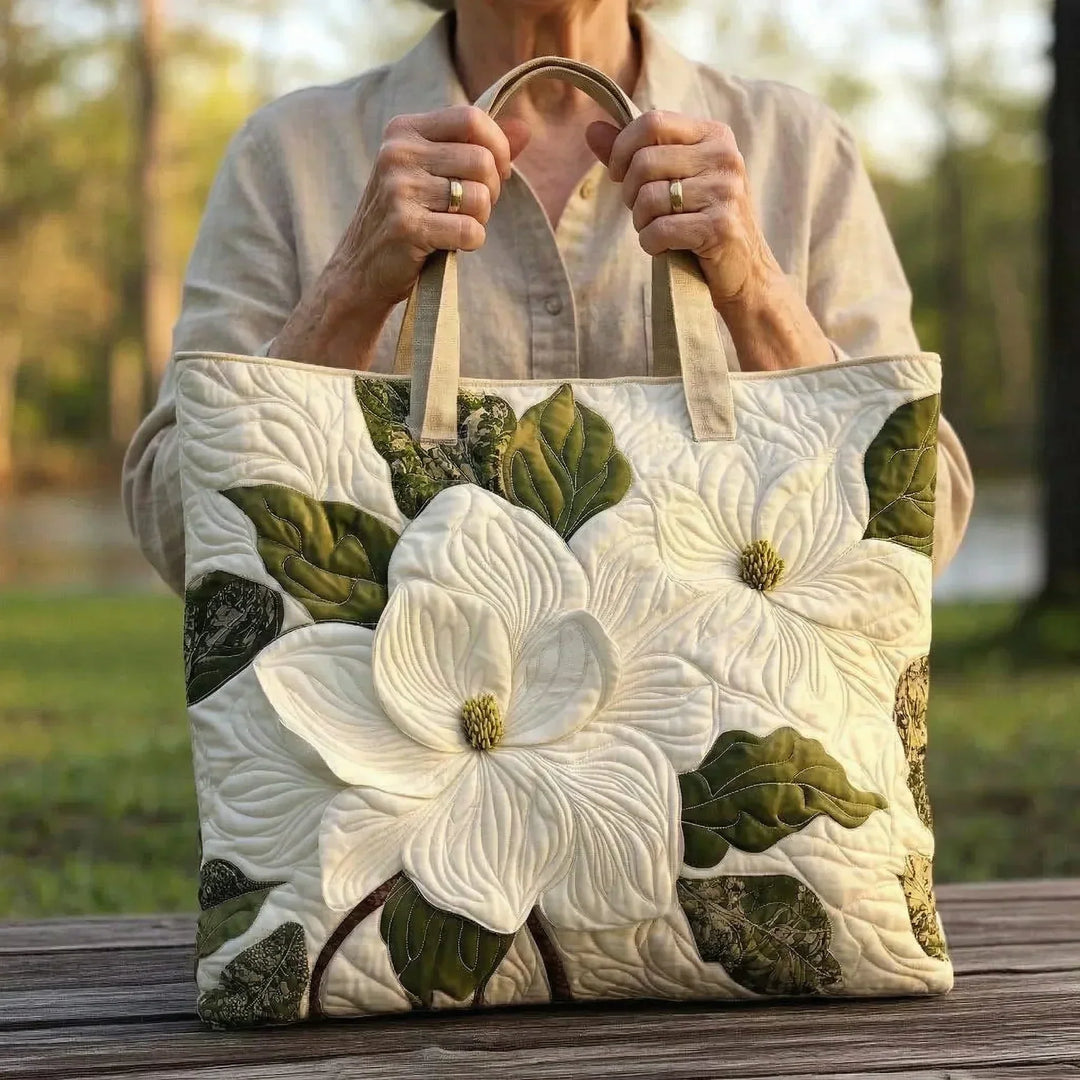 Bolsa de tela acolchada hecha a mano - Elegantes Lirios Blancos
