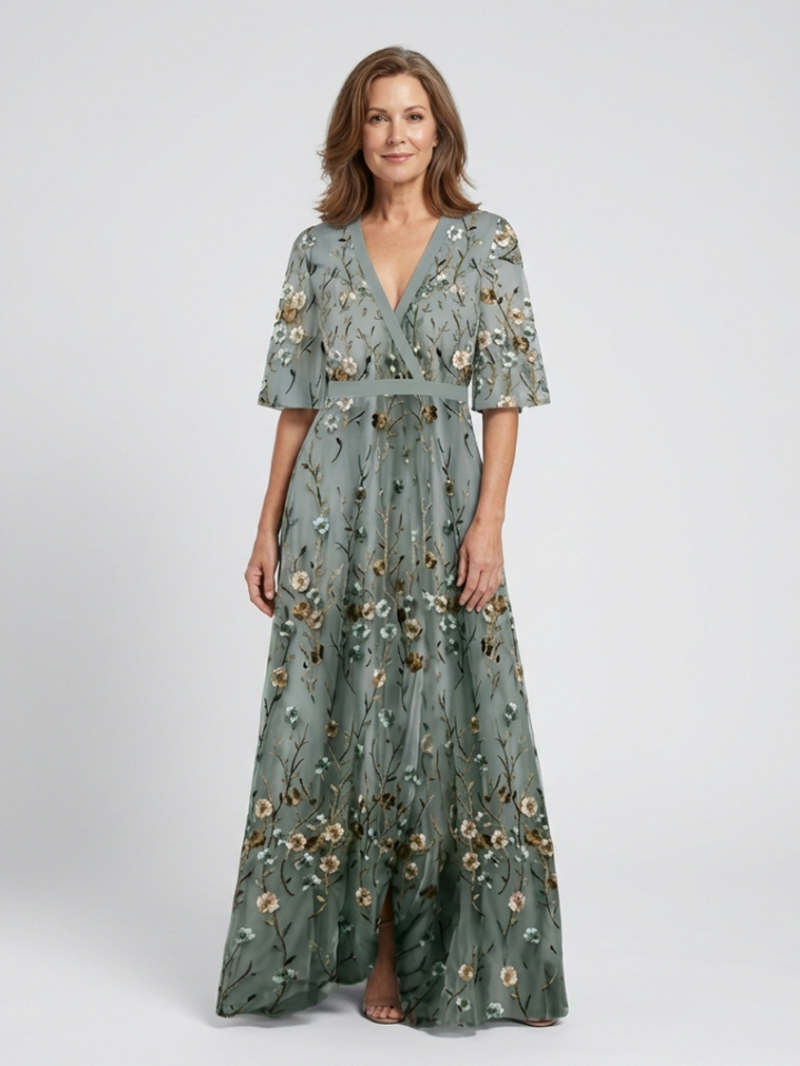Evadne | Vestido maxi floral con escote en V y mangas cortas