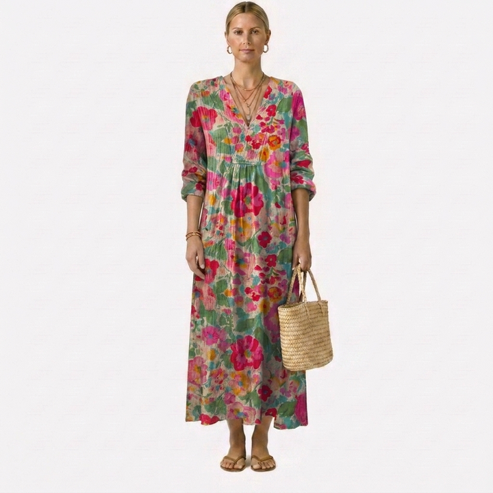 Vestido rosa elegante con estampado de flores