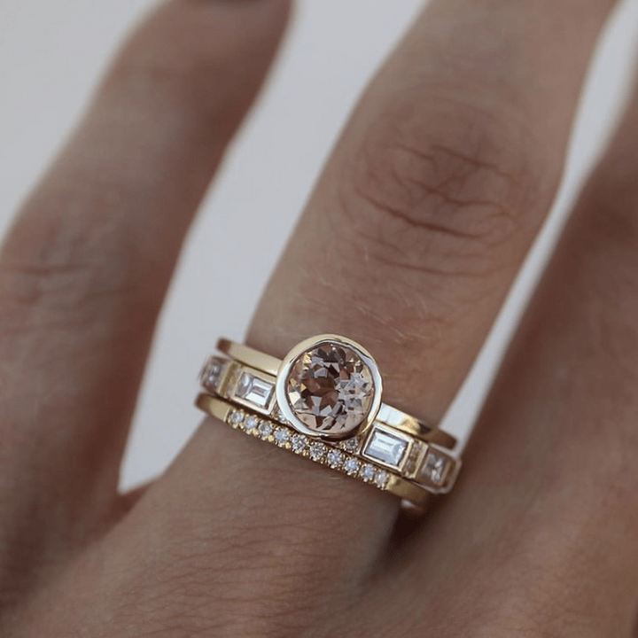 Anillo de cristal dorado