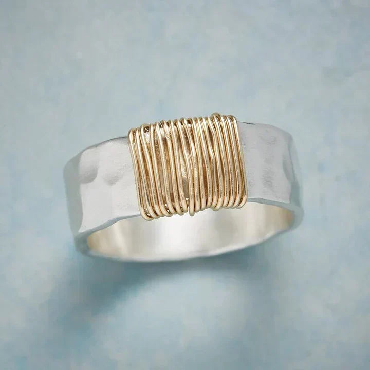 Anillo Lijn de Oro™ – Plata Refinada