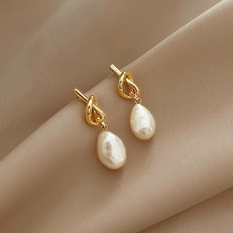 Pendientes Elegancia Perla Anudada