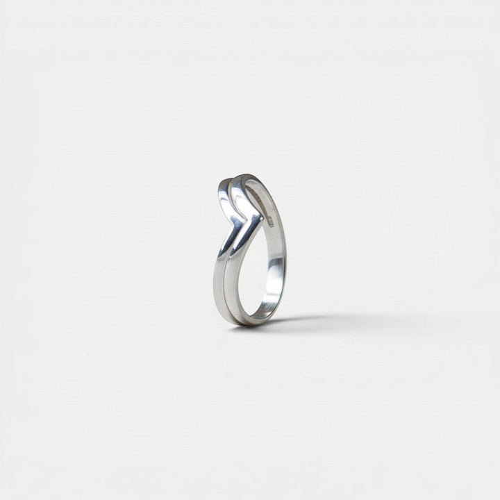 Anillo Chevron doble de Plata 925 Esterlina hecho a mano