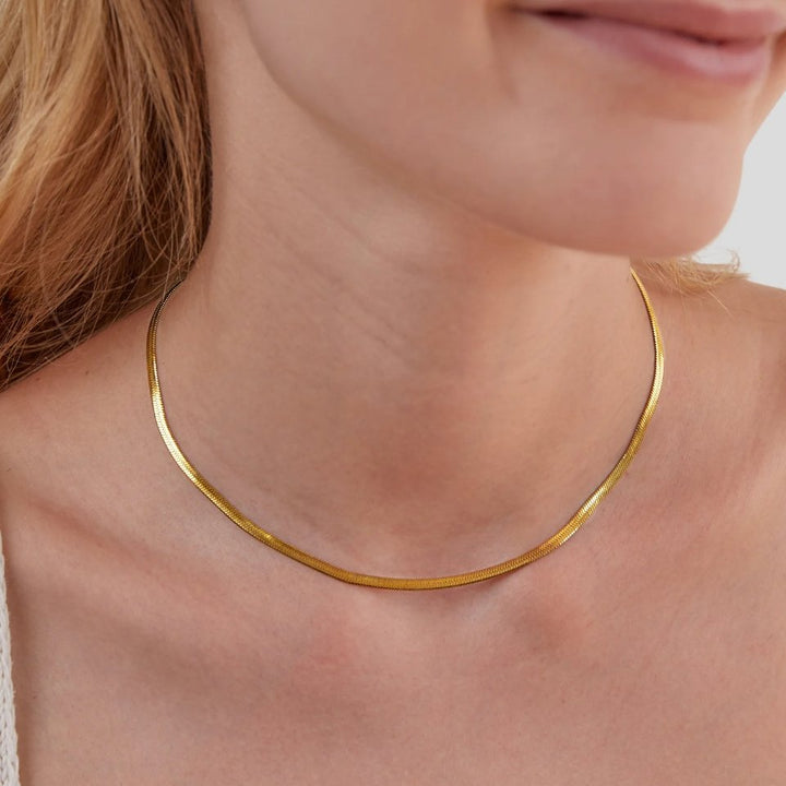 Collar Sarya cadena serpiente