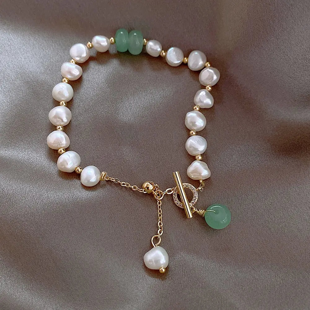 Pulsera de Perlas de Agua Dulce y Jade