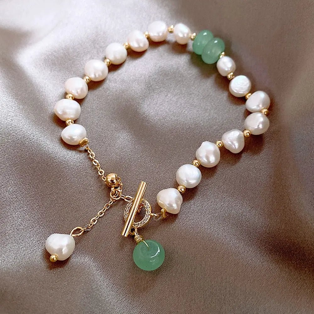 Pulsera de Perlas de Agua Dulce y Jade