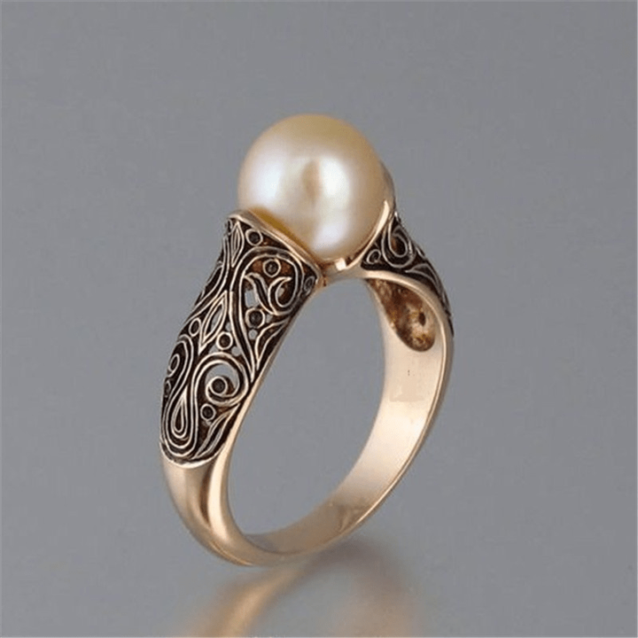 Anillo de Oro con Perla Vintage Atemporal