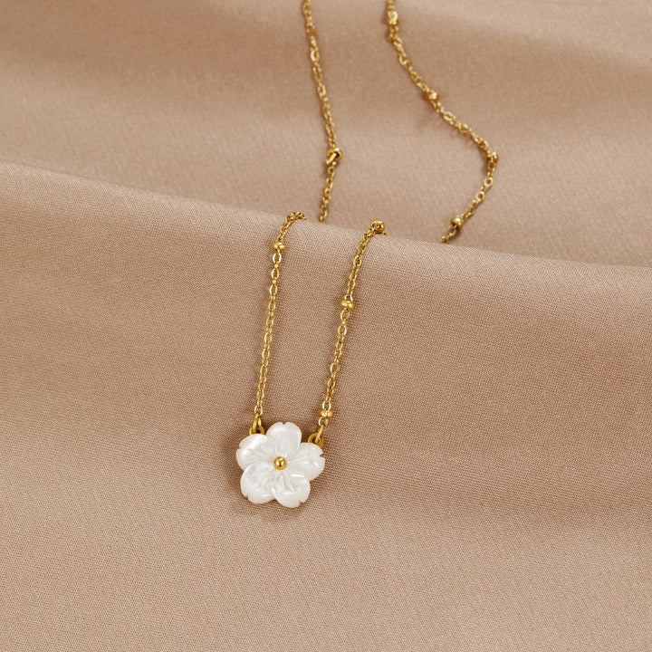 Collar Magníficas Flores
